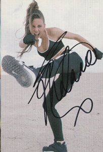 EL ANÁLISIS GRAFOLÓGICO DE MELANIE CHISHOLM ES SUELTO