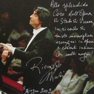 El análisis grafológico de Ricardo Muti es generoso.