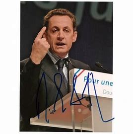 El análisis grafológico de Nicolás Sarkozy titubea.